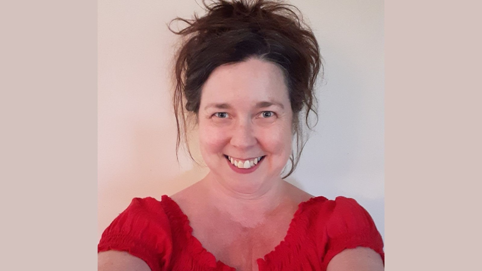 Marie-Esther Poulin reprend le flambeau à l’École de théâtre Carosol en Scène