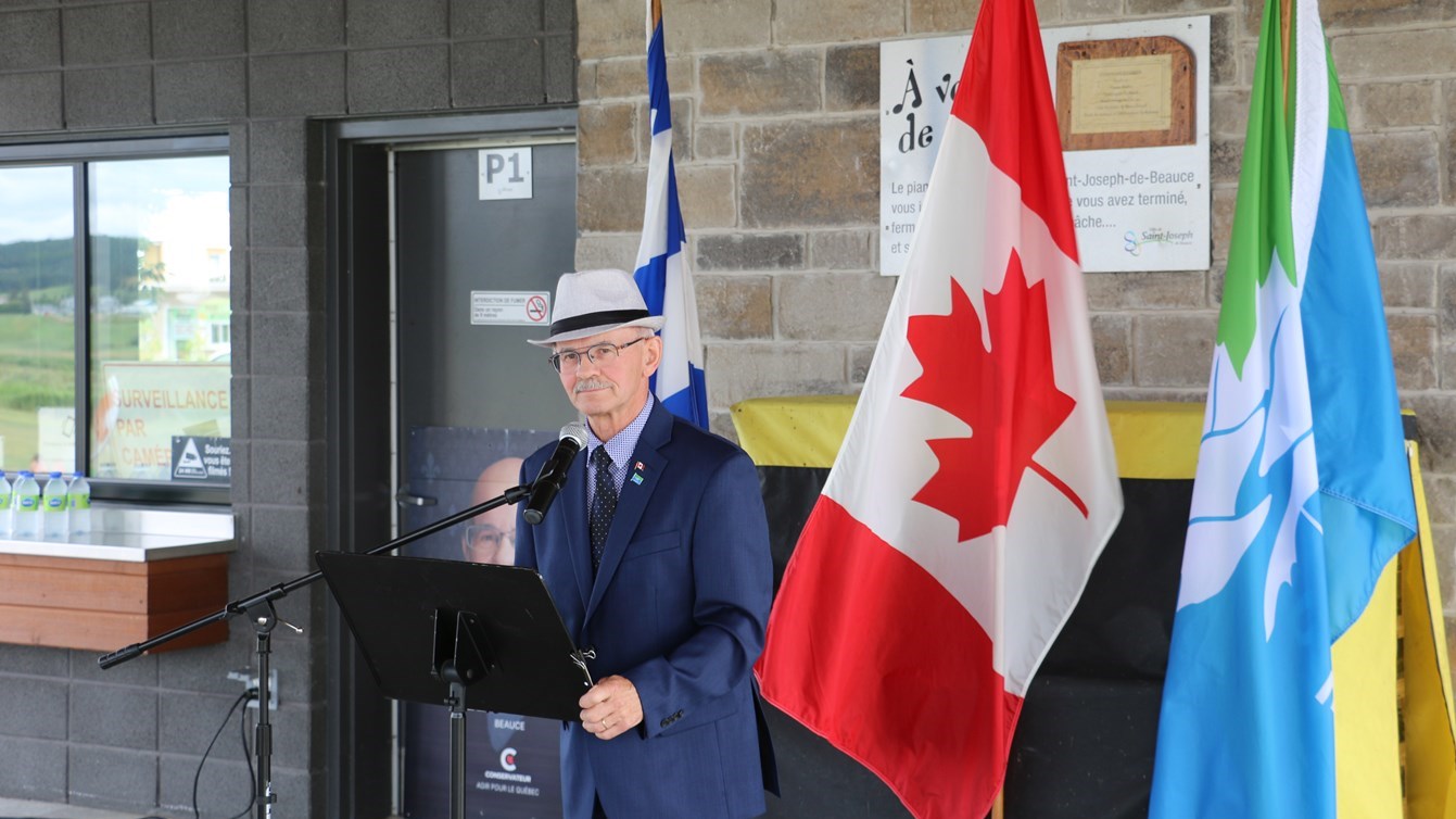 Le député sortant de Beauce, Richard Lehoux, lance sa campagne électorale