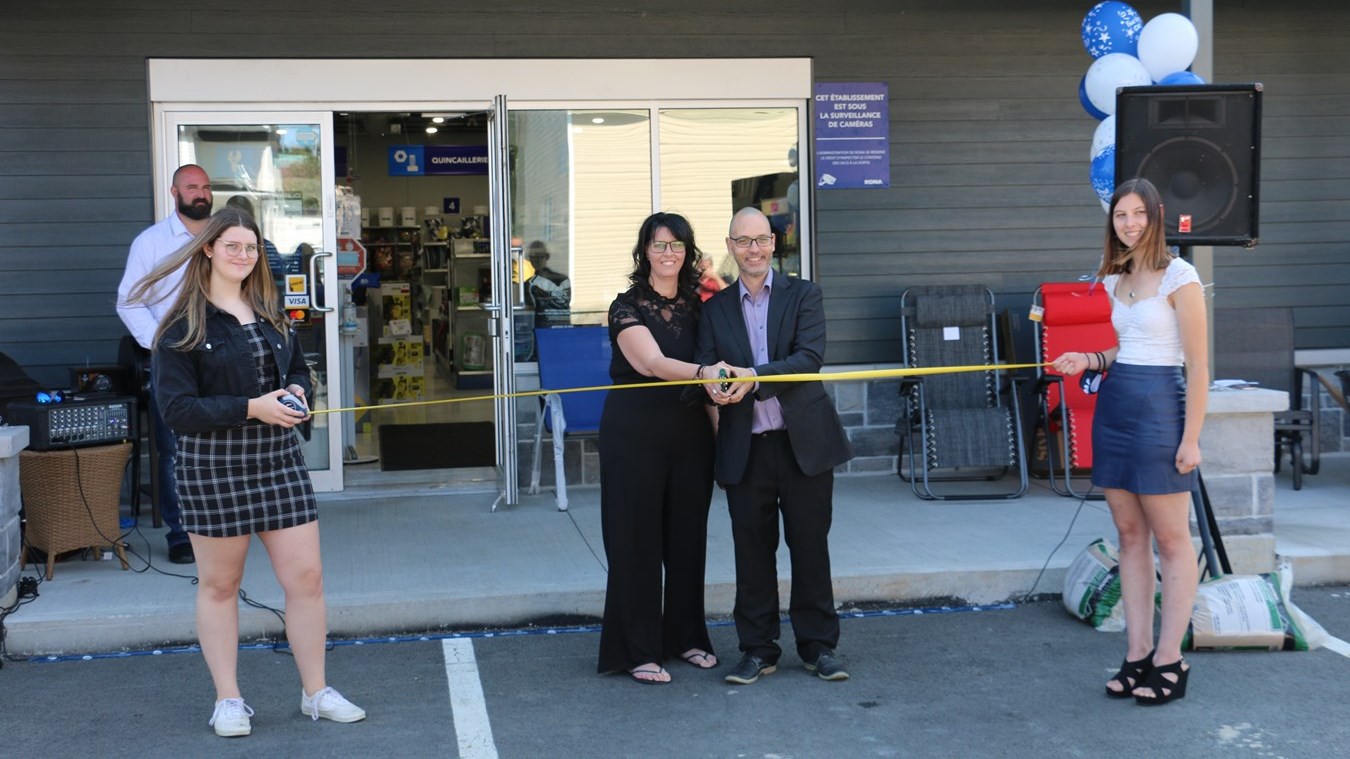 Un tout nouveau magasin RONA à Frampton