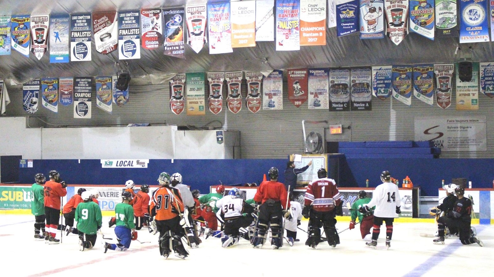Hockey: le club DLC Senior A en plein camp d'entraînement