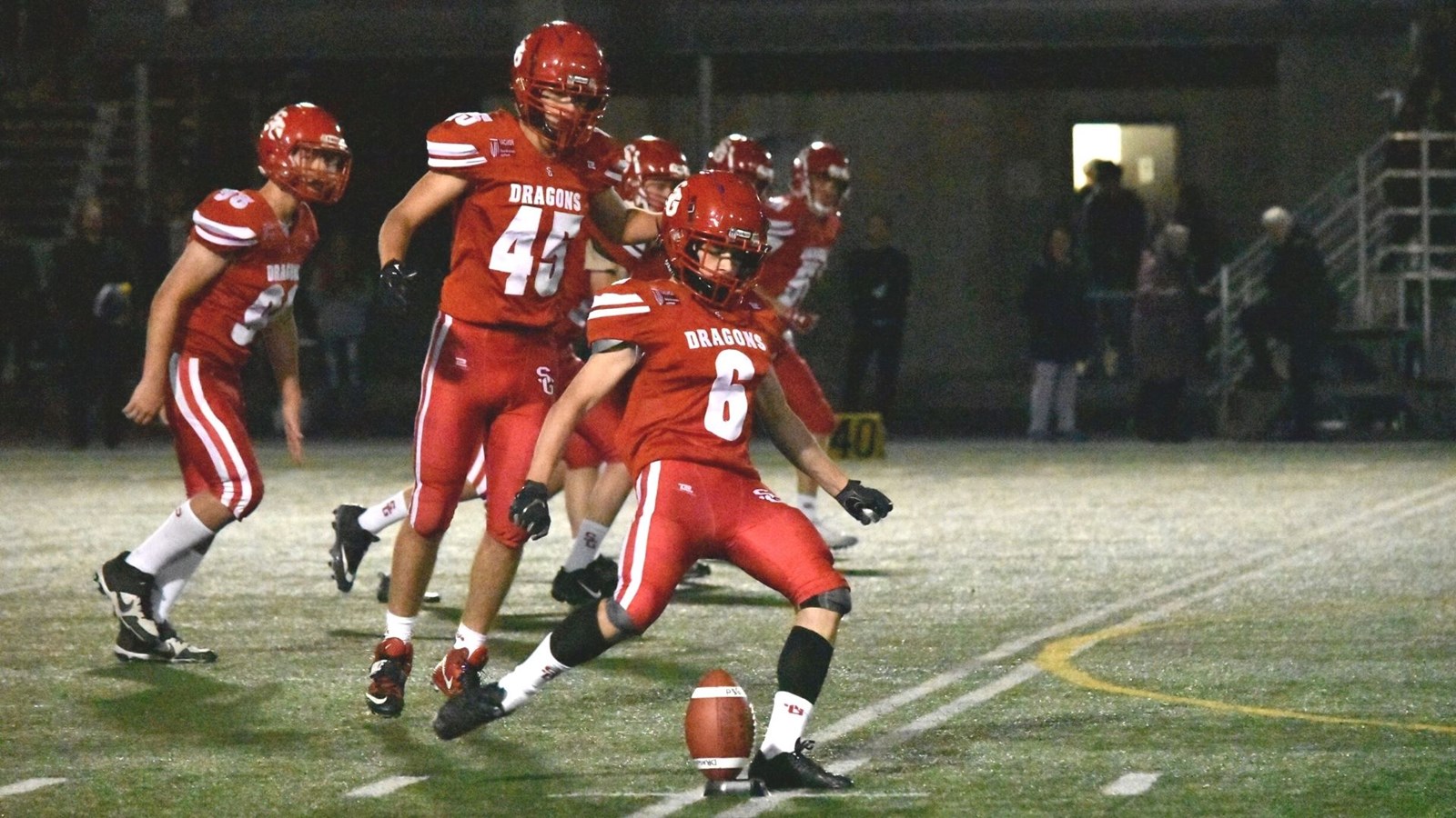 Football: les Dragons brisent la glace