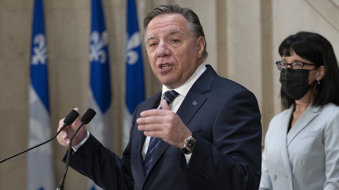 Une possible loi pour interdire les manifestations anti-vaccins COVID-19