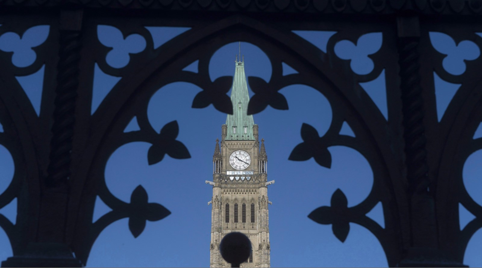 Le déficit fédéral franchi le cap des 48 milliards de dollars