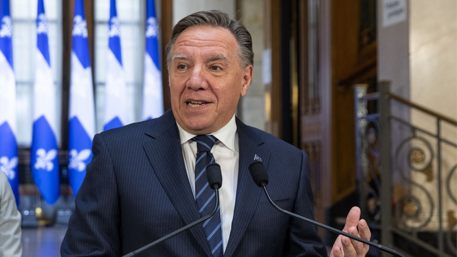 « Je ne laisserais pas insulter les Québécois » - François Legault