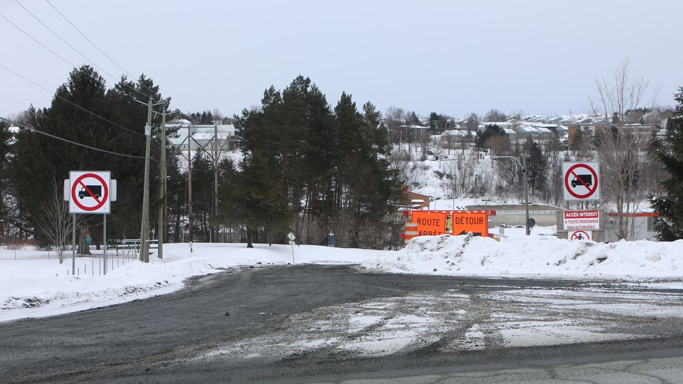 Des travaux de nuit sur le barrage Sartigan