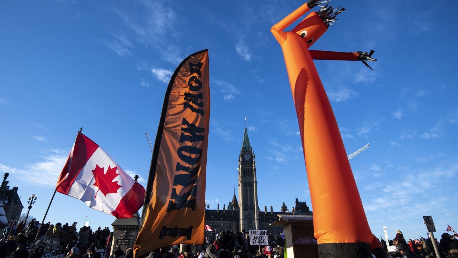 Autre jour de manifestation des camionneurs à Ottawa