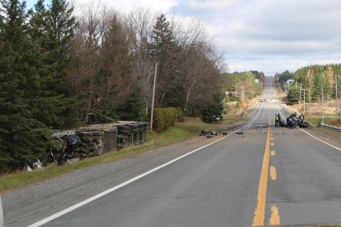 Une collision mortelle entre une voiture et un camion à Frontenac