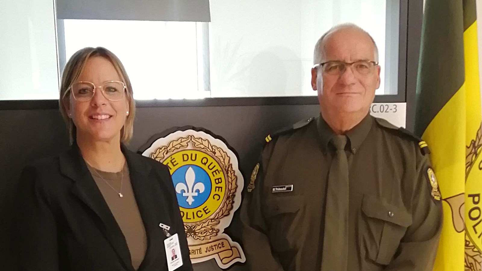 Une intervenante sociale en poste à la SQ de Saint-Georges