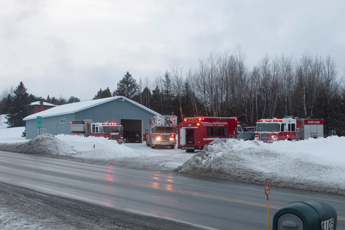 Feu de véhicule et feu de cheminée à Saint-Georges