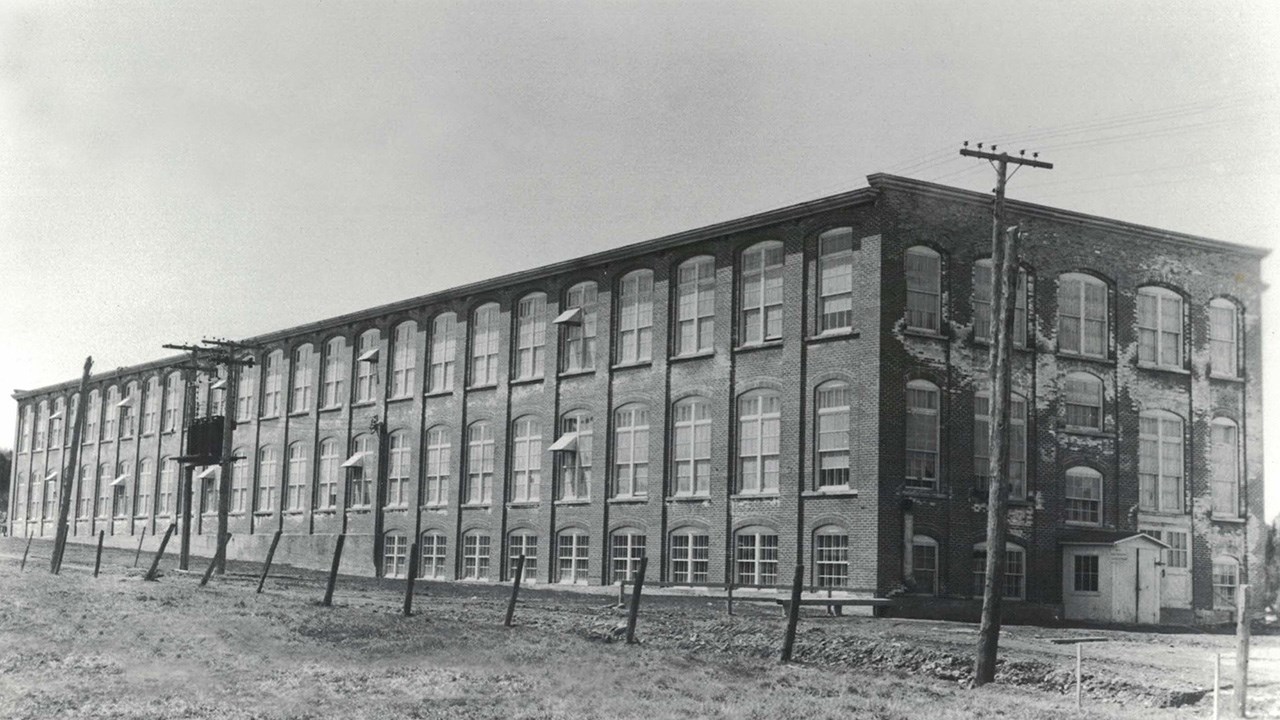 La manufacture Dionne Spinning Mills.