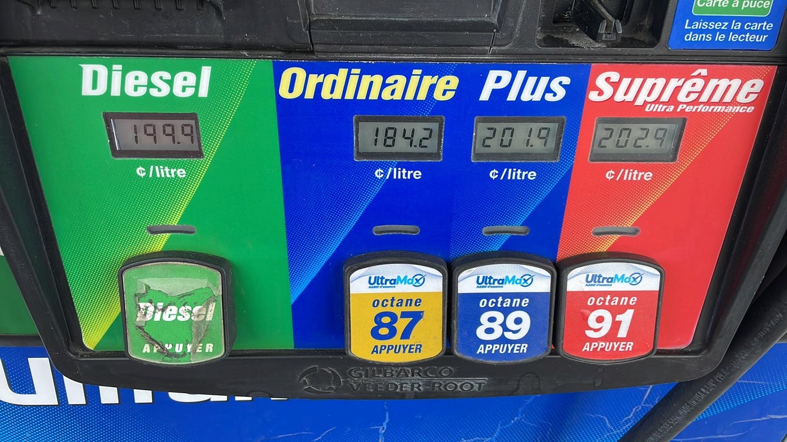 Le prix à la pompe est redescendu sous la barre du 1,90 $