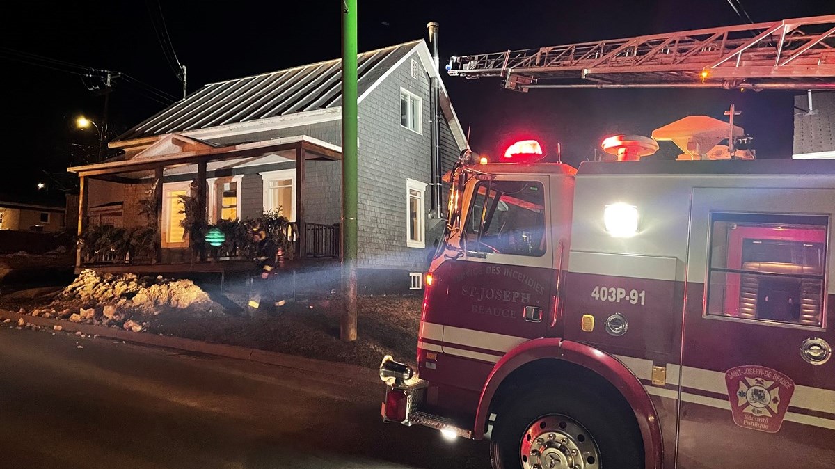 Feu de cheminée à Saint-Joseph