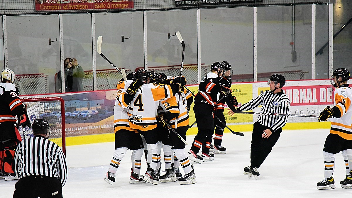 Les Chevaliers de Lévis victorieux de la première partie de la finale