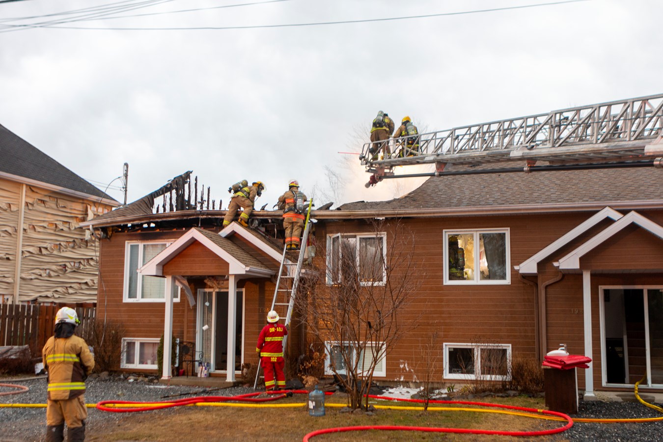 Deux familles prises en charge par la Croix rouge après l'incendie de leur résidence