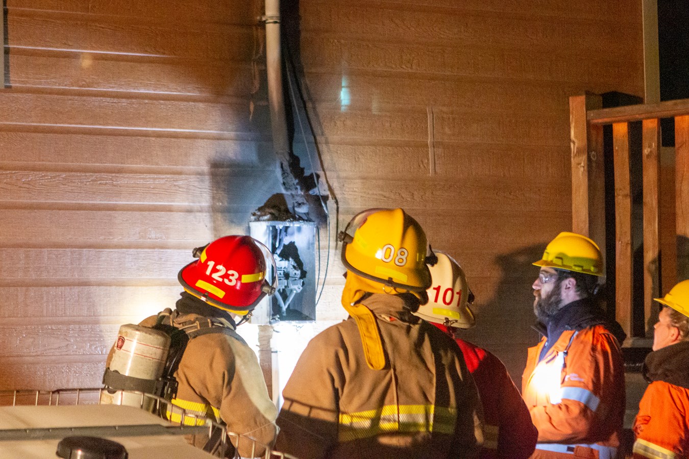 Explosions dans un compteur électrique résidentiel de Sainte-Marguerite