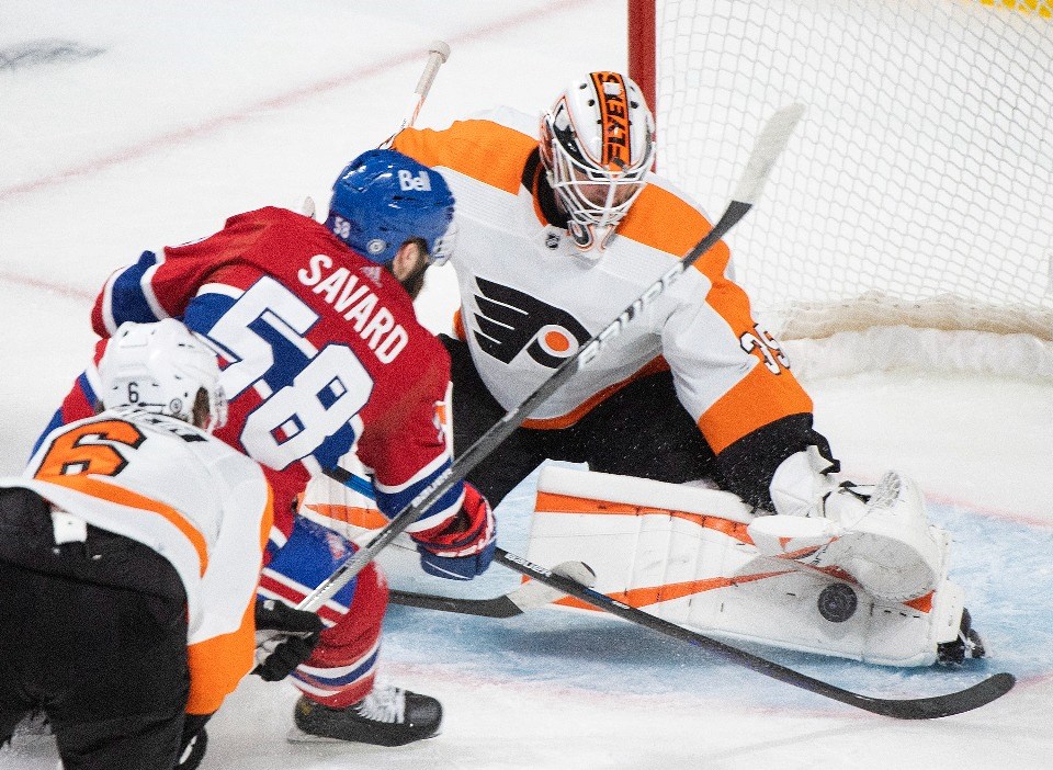 Cole Caufield établie une marque dans une défaite contre les Flyers