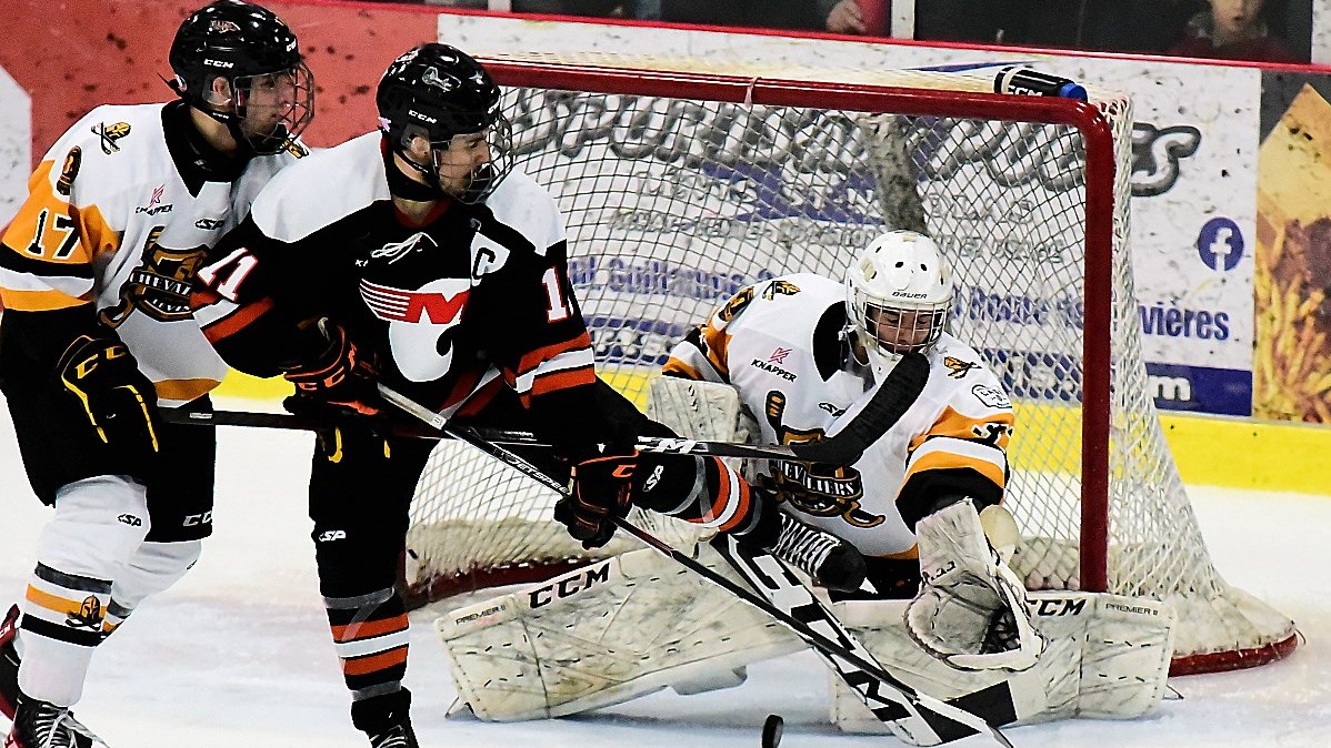 Une finale décevante pour les Chevaliers de Lévis