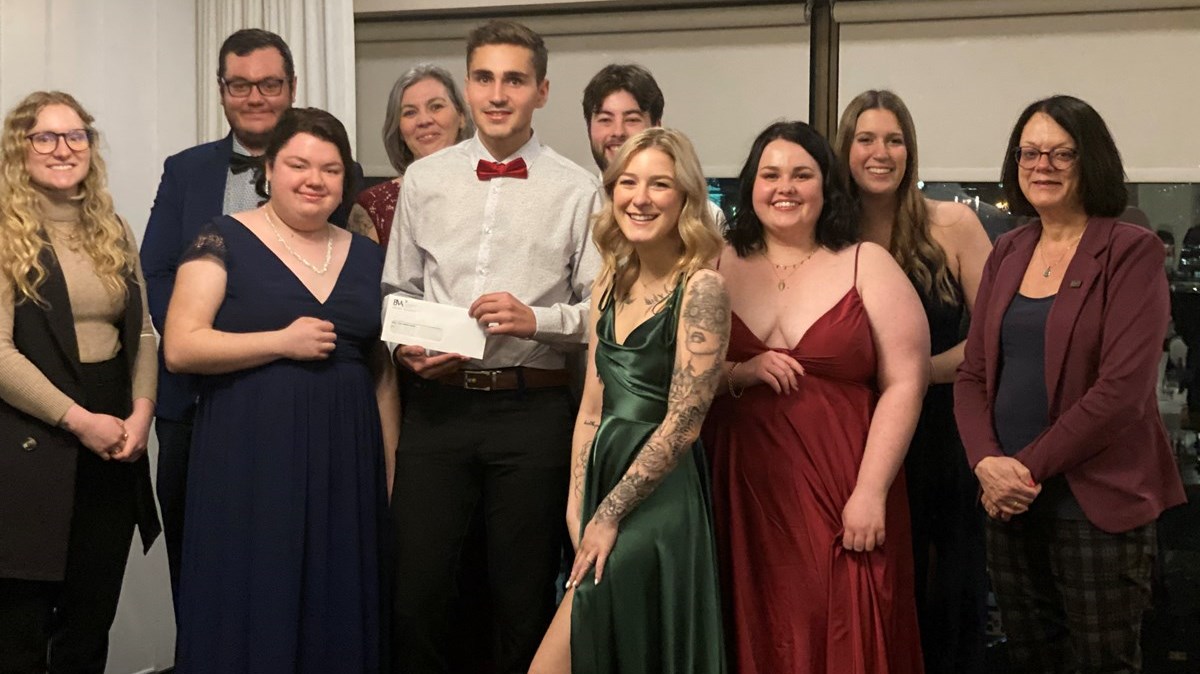 Création Pop! décroche le grand titre au Gala mini-entreprises 