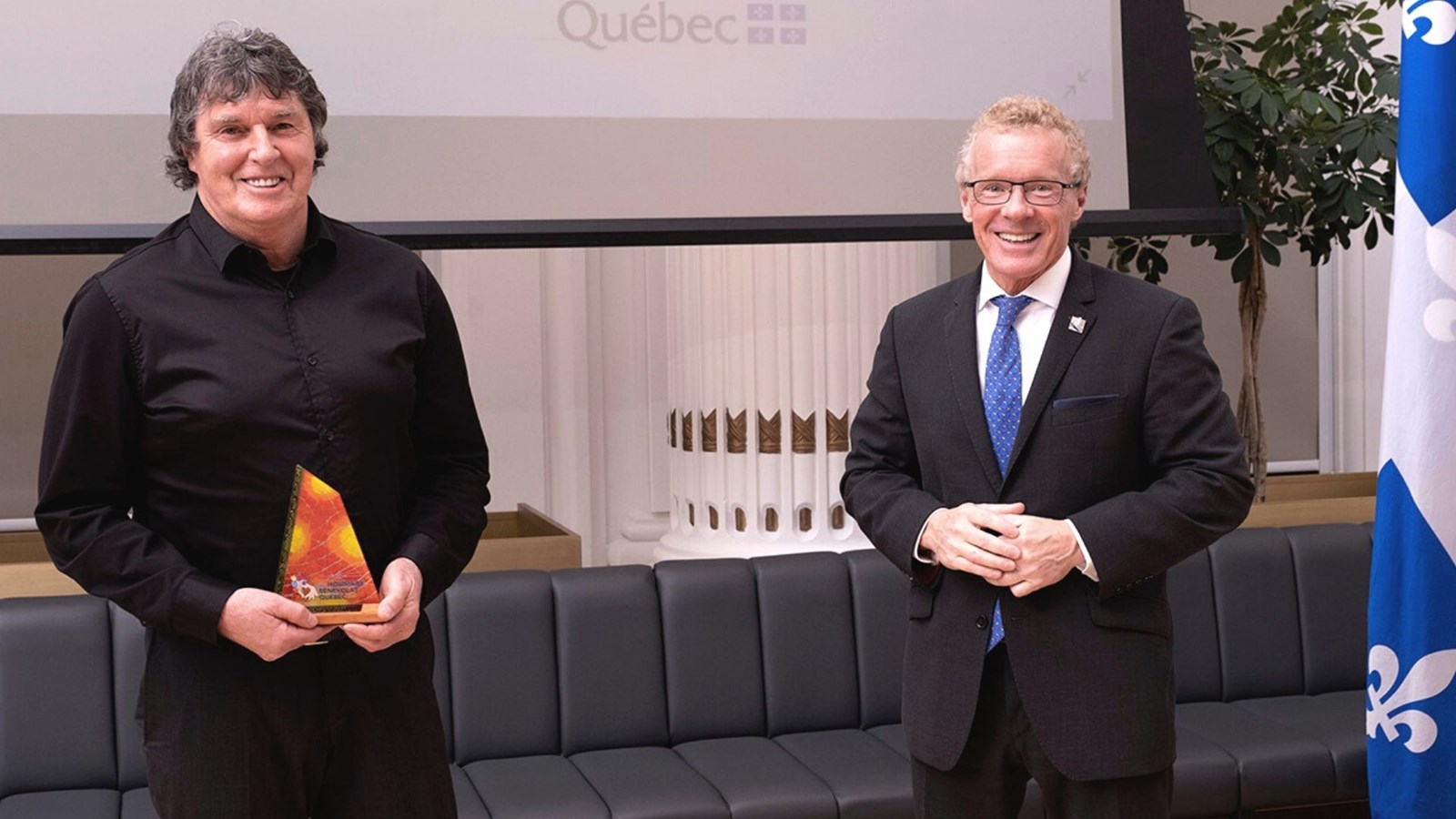 Mario Bilodeau reçoit le Prix Hommage Bénévolat-Québec 2022 
