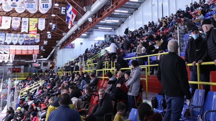 Une saison en deux temps pour le Cool FM