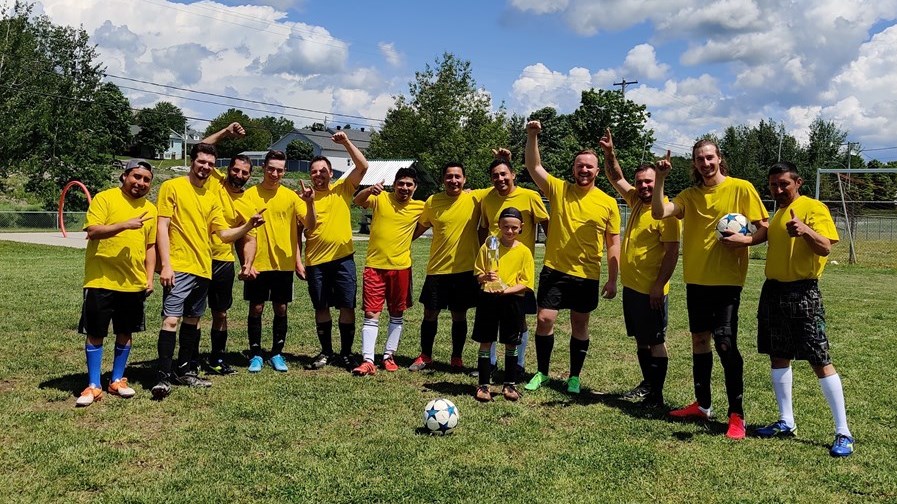 Victoire de la ferme Holdream au festival de soccer interentreprise