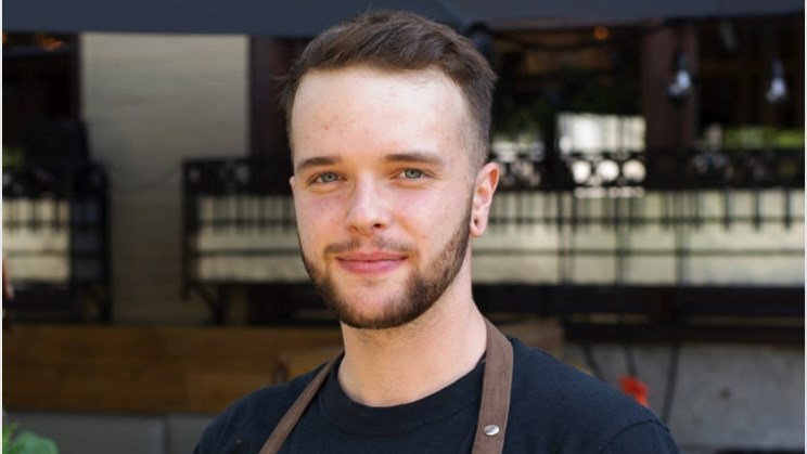 Elliot Beaudoin de Saint-Prosper en finale pour l'émission Les Chefs