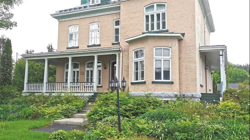 Maison d'Élyse: la sauvegarde serait assurée, signale Luc Provençal