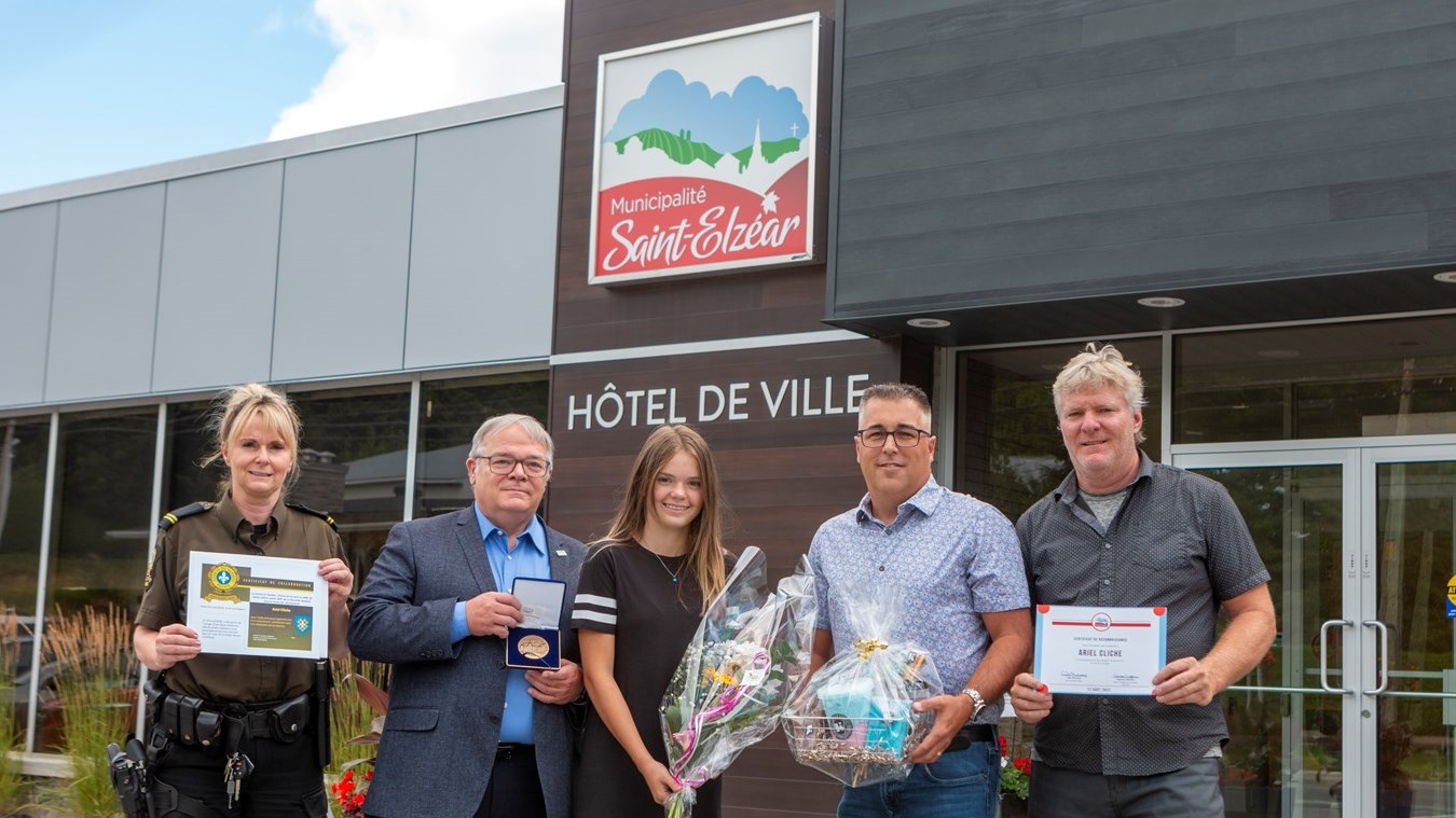 Ariel Cliche reçoit la médaille de l’Assemblée nationale du Québec