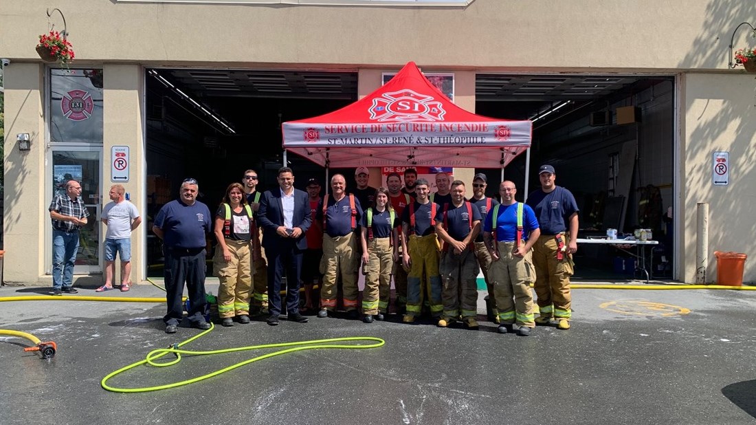Les lave-autos de pompiers permettent de soutenir d'importants projets