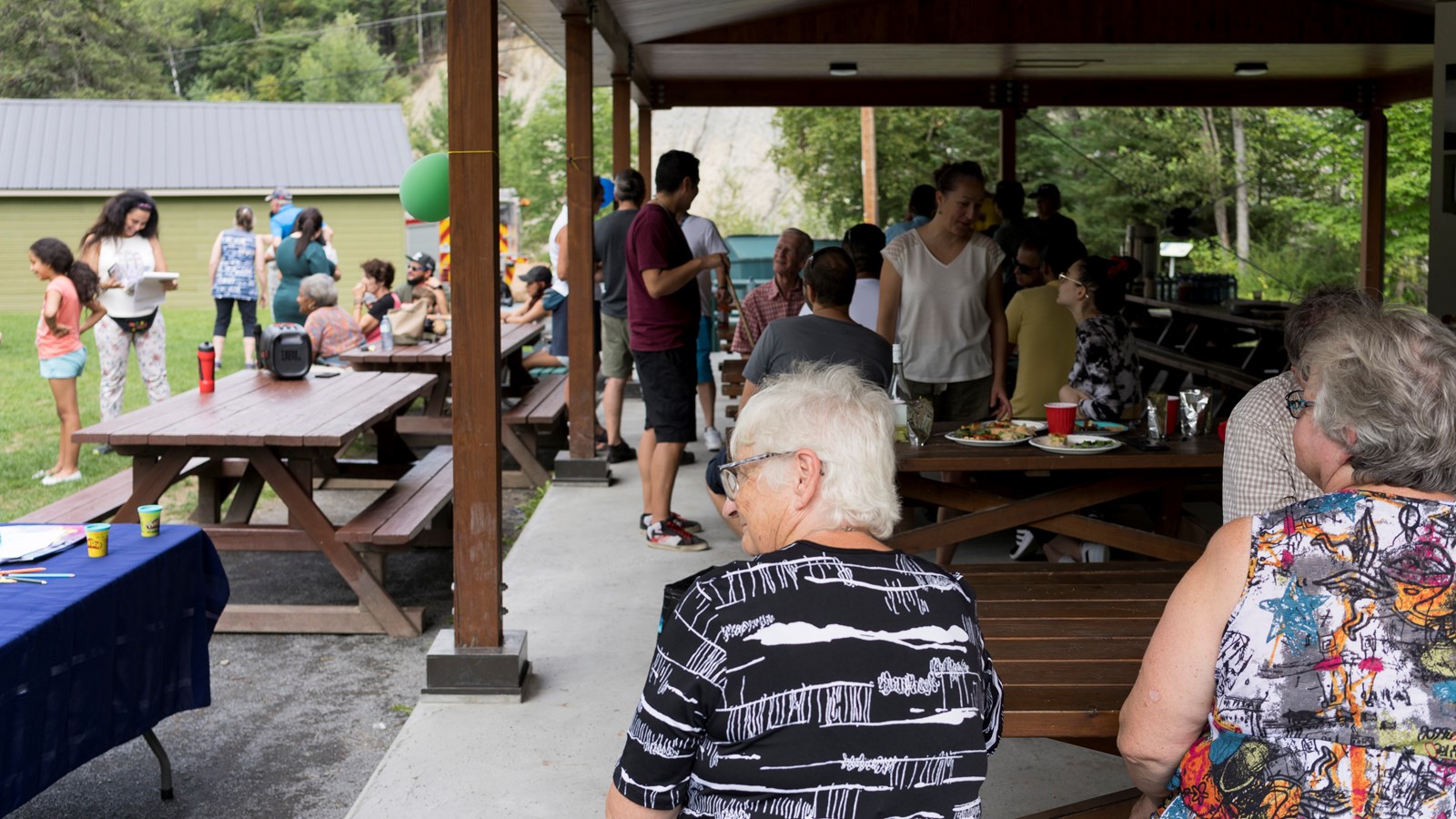 Un repas interculturel réussi aux Sept Chutes