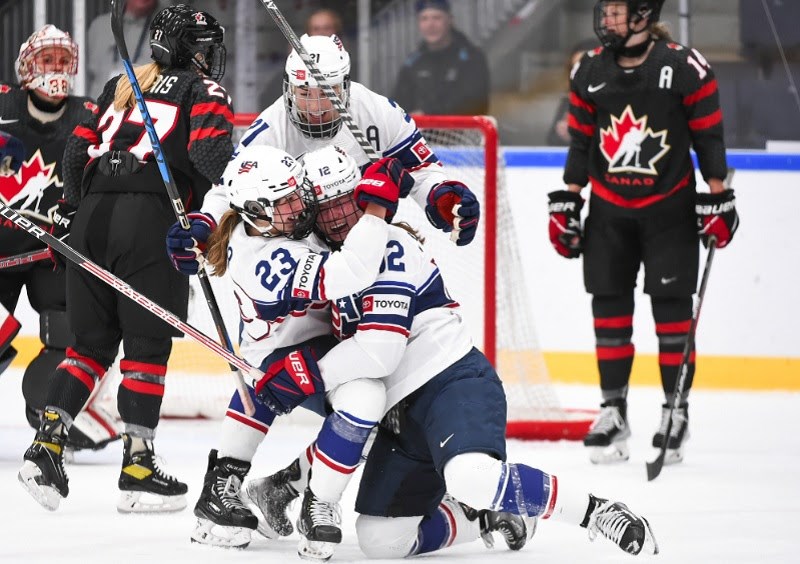 Hockey féminin: défaite du Canada aux mains des Américaines