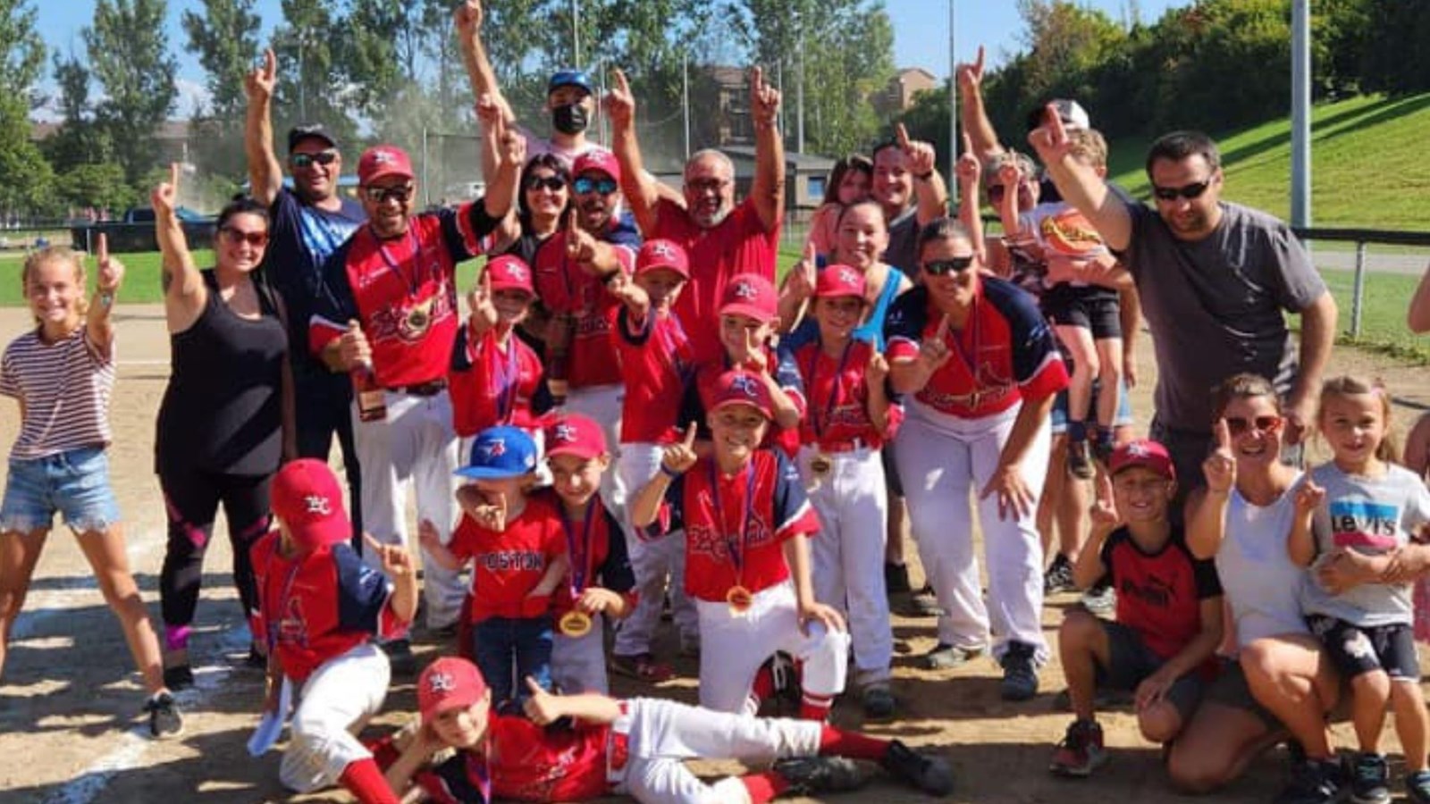 Les Cardinals de Beauce-Centre grands champions
