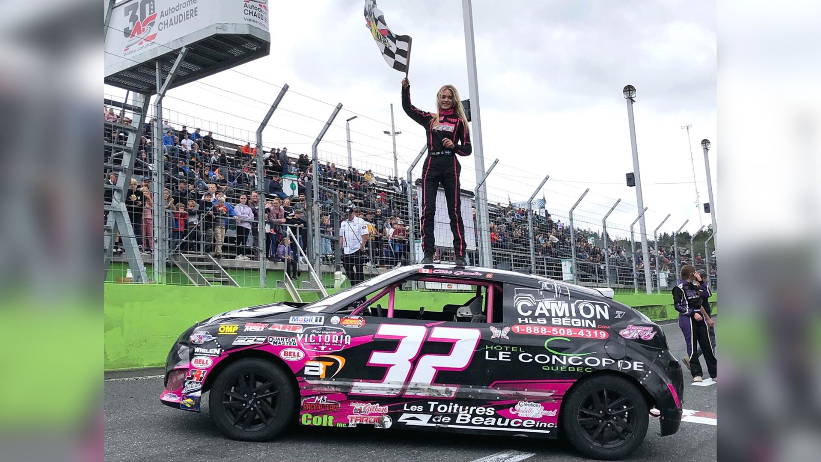 Chloé Grondin devient la première championne de la triple couronne féminine