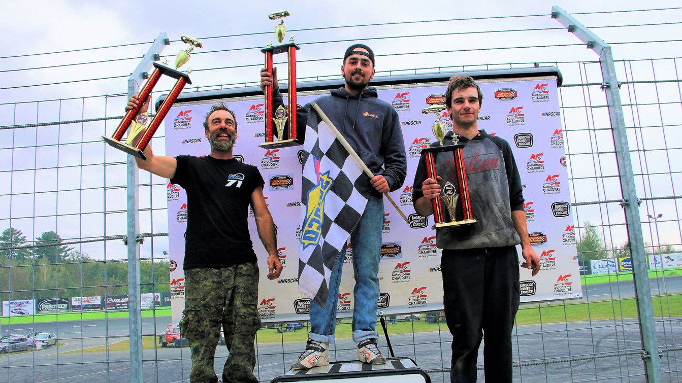 Le traditionnel Enduro 200 a rassemblé 81 pilotes à l'Autodrome Chaudière