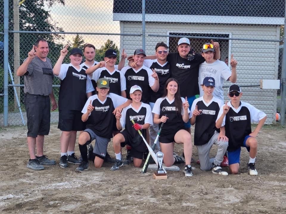 Le tournoi de la ligue de balle donnée Haute-Beauce récolte 10 000$