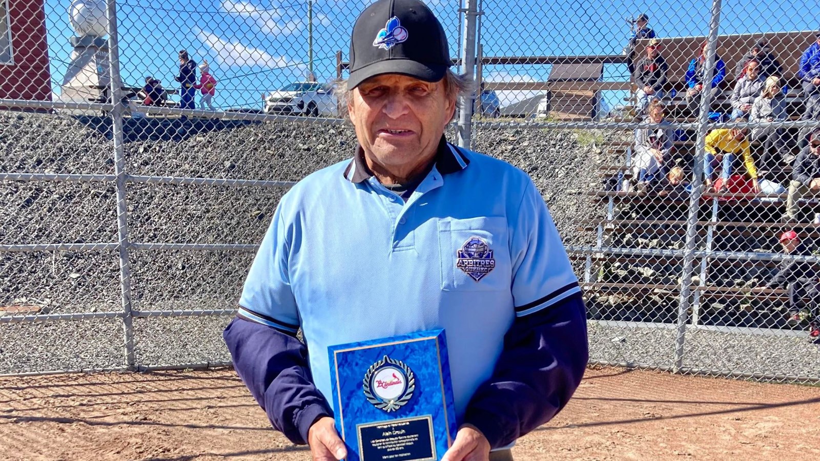 Alain Drouin: plus de 50 ans d'arbitrage