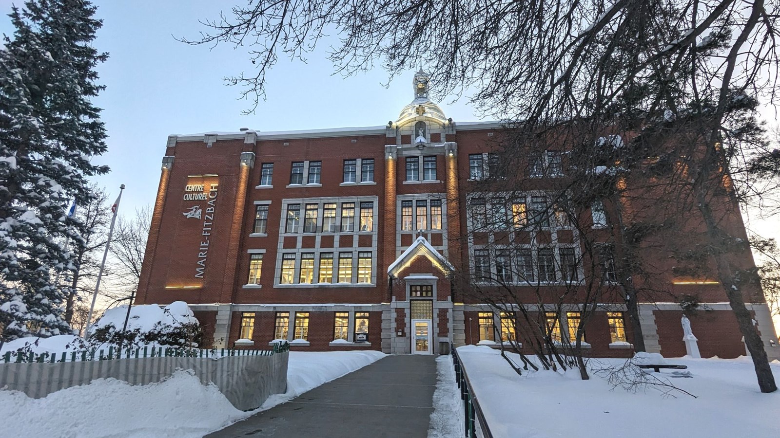 Appel de dossiers pour le Centre d'art et d'exposition de Saint-Georges