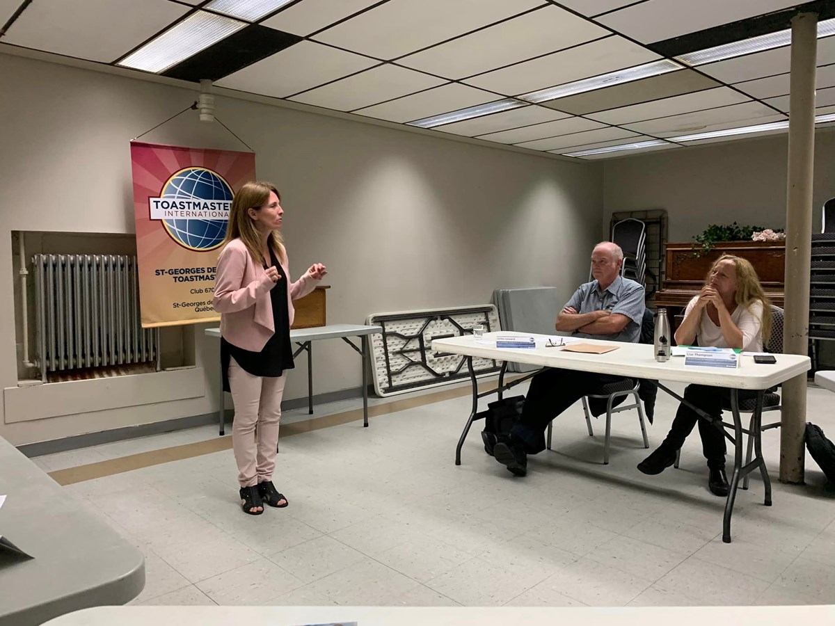 Le Club Toastmasters organise une soirée témoignage