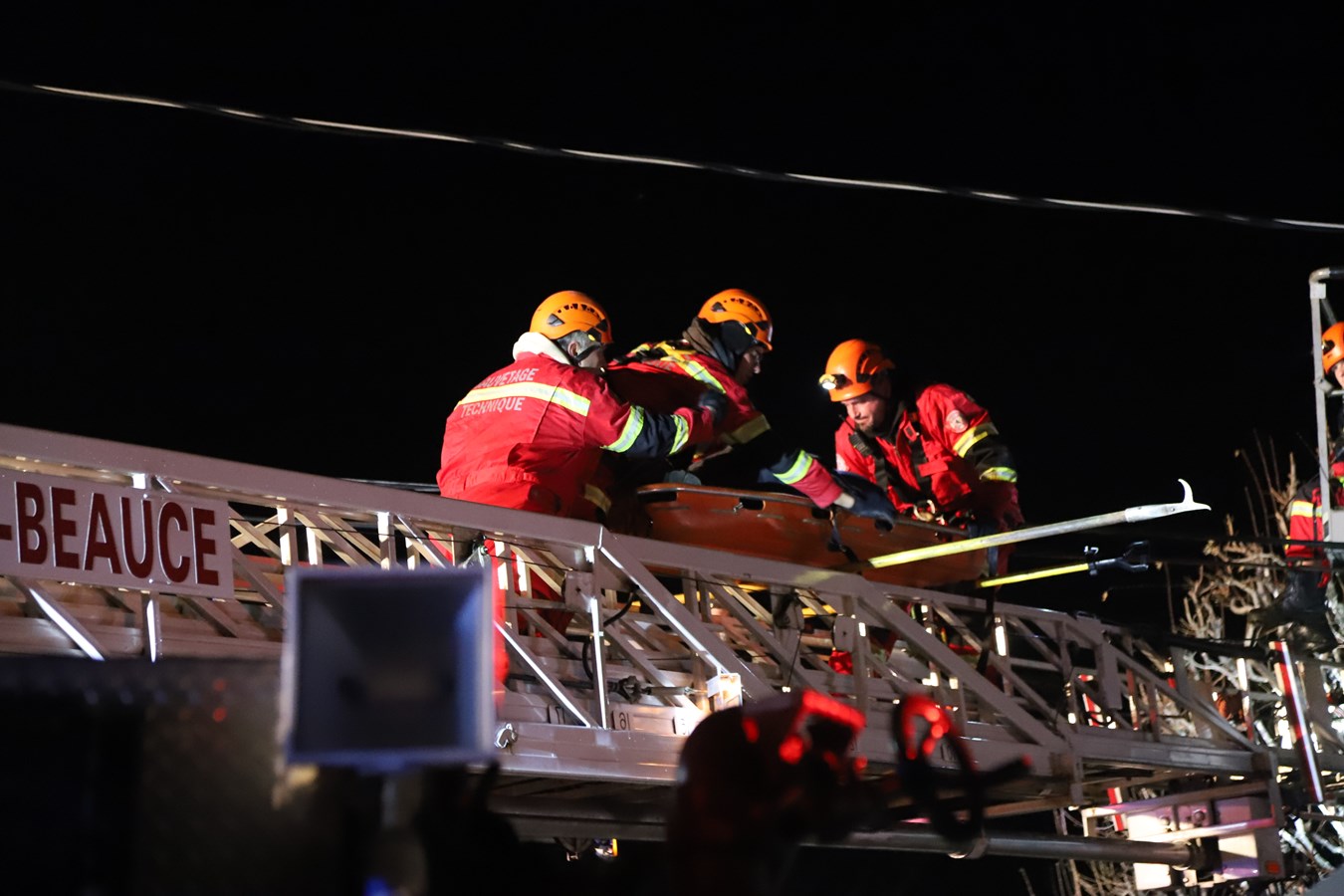 Sauvetage dans une nacelle à Beauceville