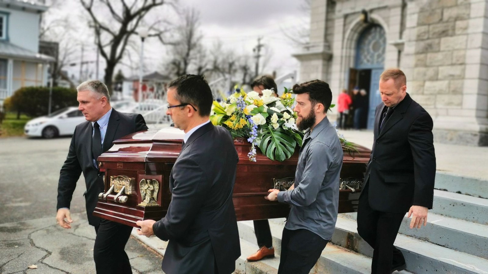 Fabien Roy porté à son dernier repos