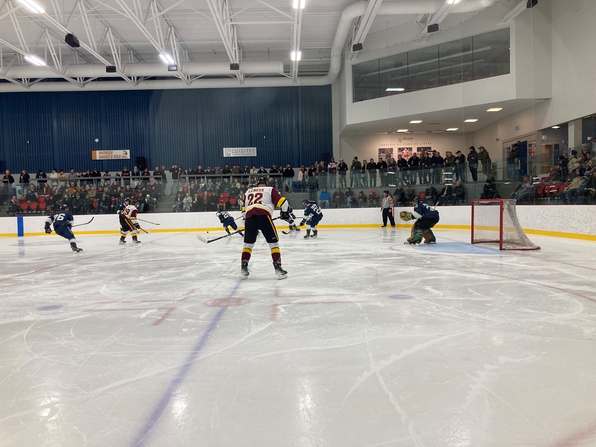 LHCS: Sainte-Marie toujours leader du classement