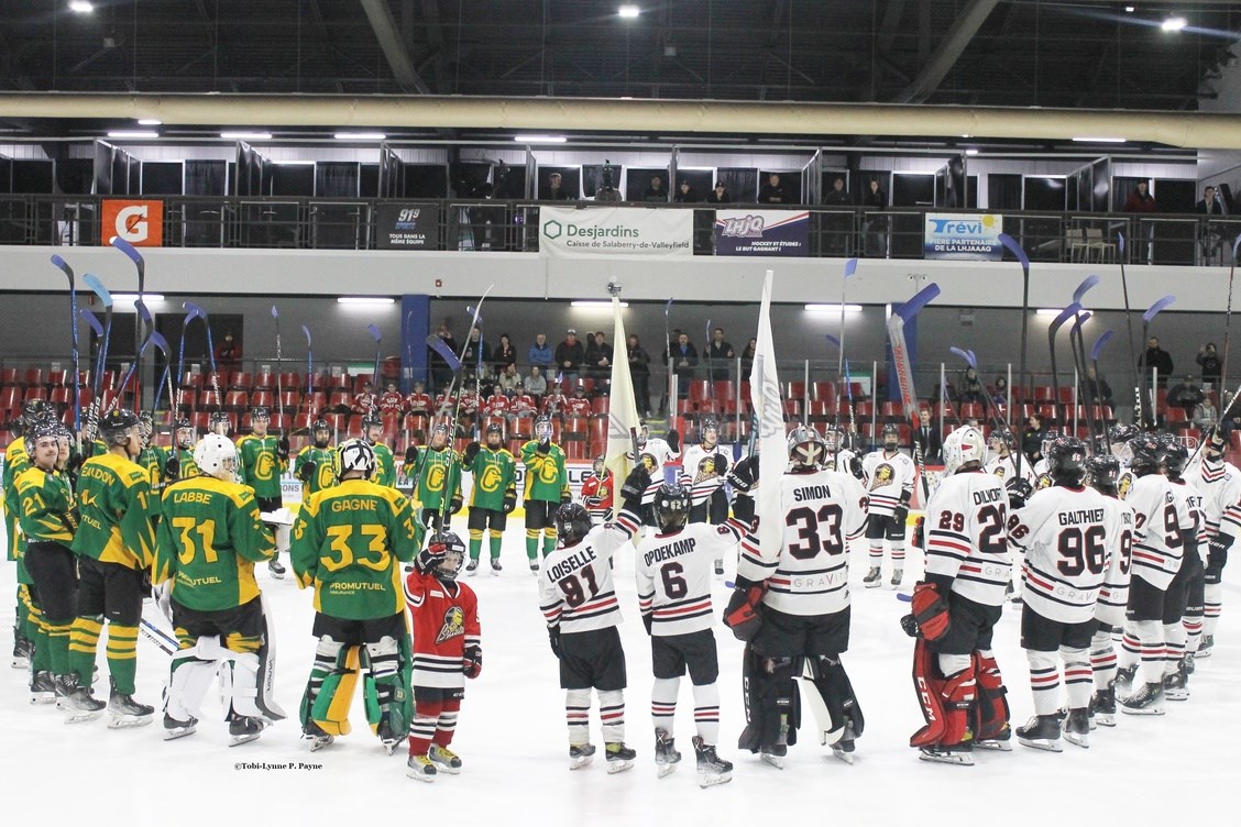 Une belle victoire pour les Condors hockey