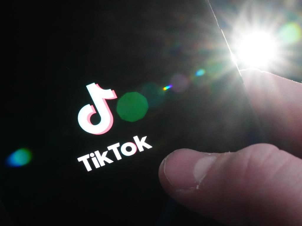 Québec interdit à son tour TikTok sur les appareils mobiles du gouvernement
