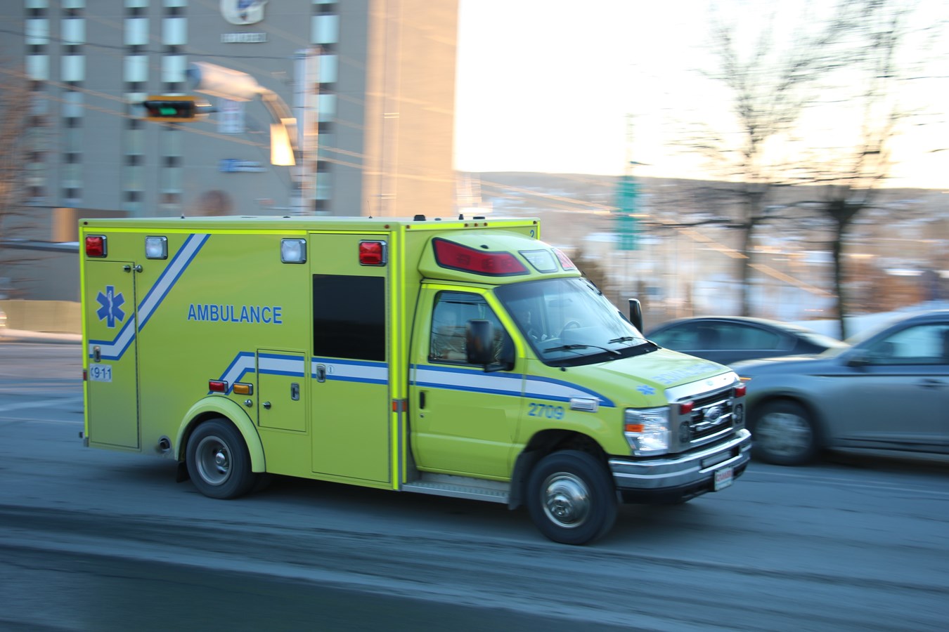 Québec s'apprête à déployer des projets pilotes de paramédecine communautaire