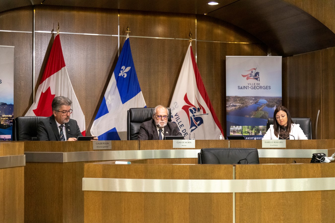 Québec propose plus de taxes, Saint-Georges demande plus d'aide