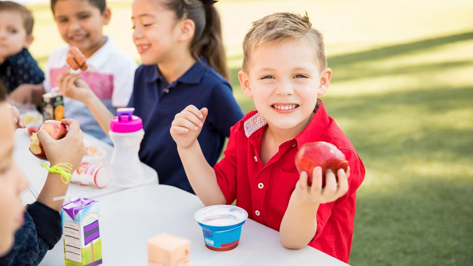 Des fonds pour le financement de programmes de repas en milieu scolaire