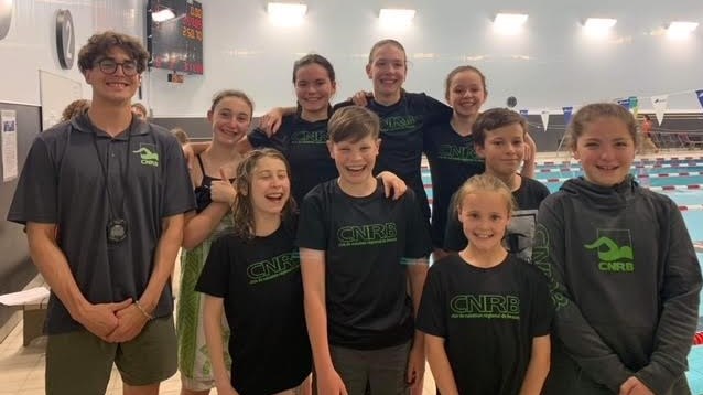 Onze podiums en finale régionale de natation