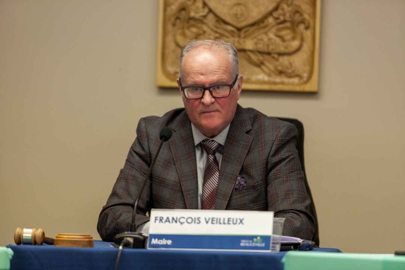 Une citation en déontologie municipale déposée contre le maire François Veilleux