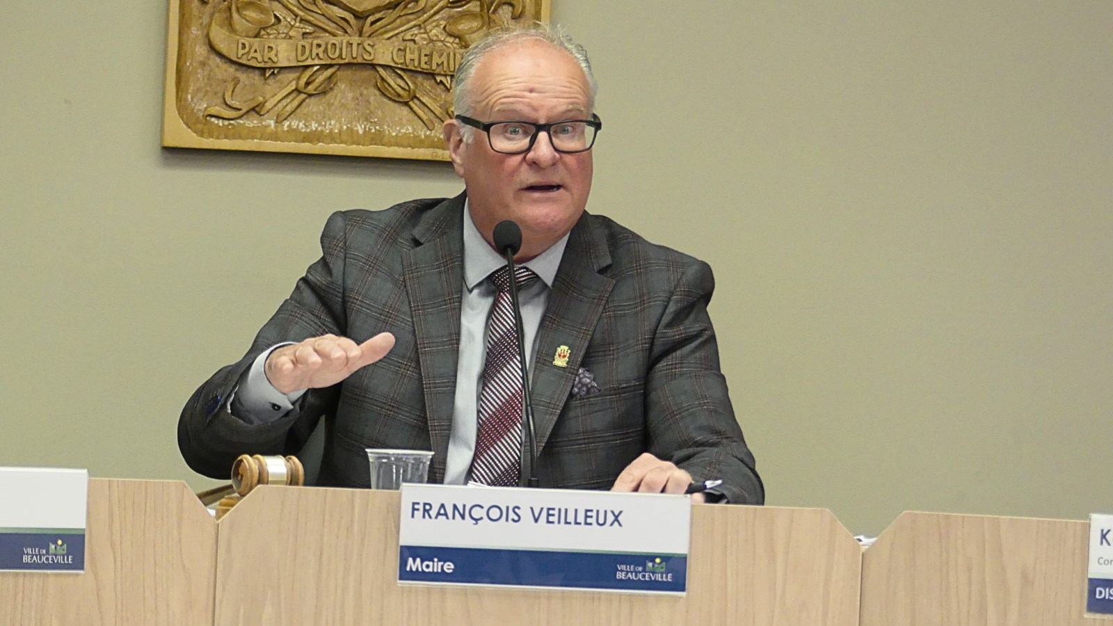 Citation en déontologie municipale: le maire François Veilleux va se défendre