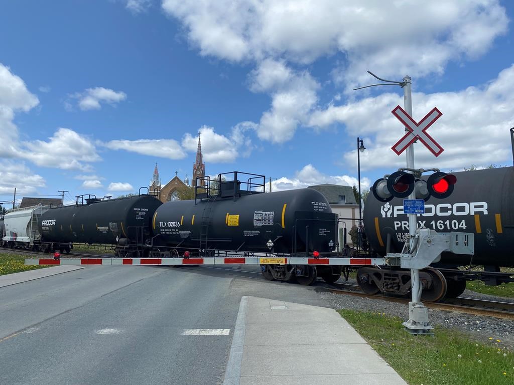 Lac-Mégantic: encore plus de trains qui transportent des matières dangereuses